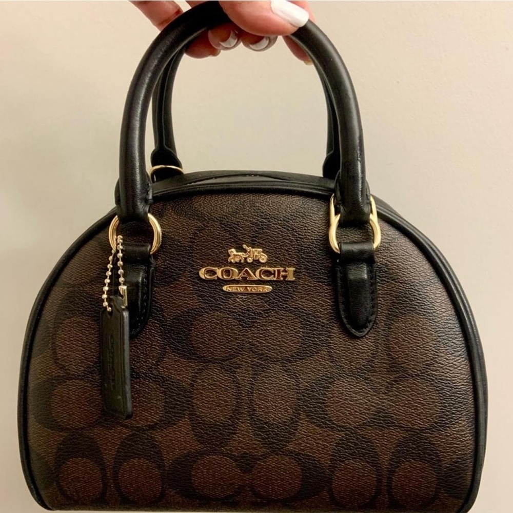 Coach Signature Black and Brown Crossbody Bag - Picture 2 of 4